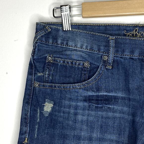 Revolt Daisy Duke Denim Shorts Cut Offs Distressed Size 9 - Picture 2 of 6